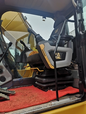 Gebrauchter CAT 320 Bagger, 104 kW Motorleistung, Baujahr 2020